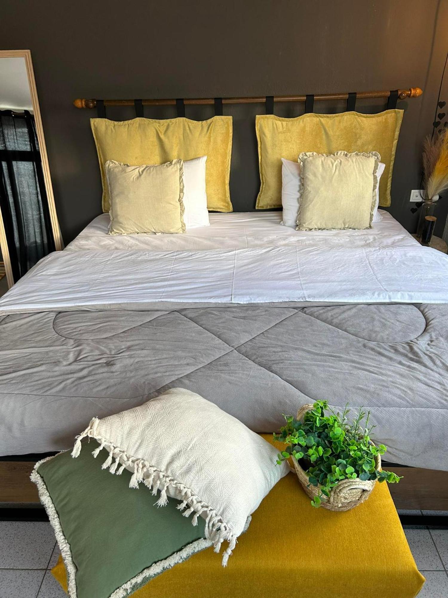 City Center Apartment 세레스 외부 사진